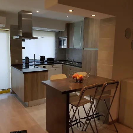 Apartamento Portimao Apartment *